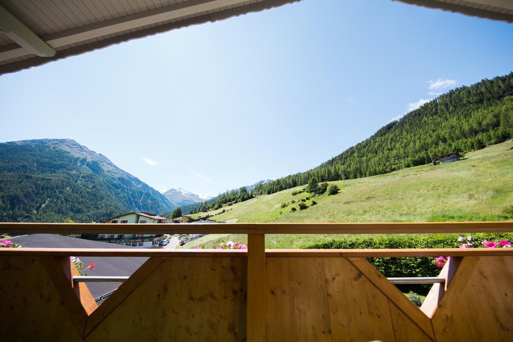 Pension Charly Sölden Exterior foto